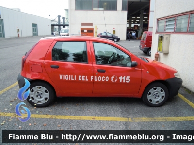 Fiat Punto III serie
Vigili del Fuoco
Comando Provinciale di Brescia 
VF 23005
Parole chiave: Fiat Punto_IIIserie VF23005 Reas_2012