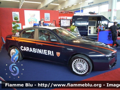 Alfa Romeo 159
Carabinieri
Nucleo Operativo RadioMobile
CC CR 932
In esposizione al Reas 2012
Parole chiave: Alfa-Romeo 159 CCCR932 Reas_2012