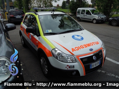 Fiat Sedici
Pubblica Assistenza Valnure (PC)
Automedica Allestimento Aricar
Mezzo in Convenzione 118 Piacenza Soccorso

Parole chiave: Fiat Sedici Automedica Reas_2012