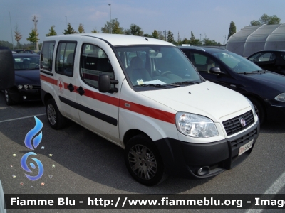 Fiat Doblò II serie
Croce Rossa Italiana 
Comitato Locale Cantù (CO)
CRI A2913
Parole chiave: Fiat Doblò_IIserie CRI554A Reas_2012