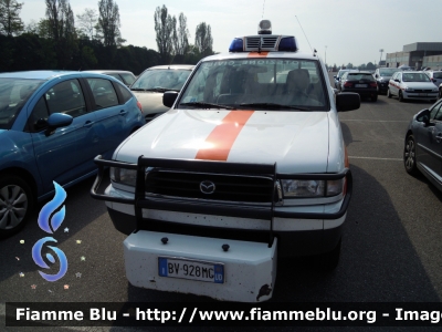 Mazda B250
Protezione Civile
Gruppo Comunale Tolmezzo (UD)
Distretto Val But
Parole chiave: Mazda B250 Reas_2012