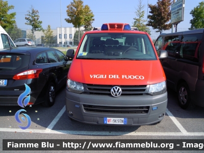 Volkswagen Transporter T5 Restyle
Vigili del Fuoco
Corpo Volontario  (TN)
VF 9K9 TN
Parole chiave: Volkswagen Transporter_T5_Restyle VF9K9TN Reas_2012