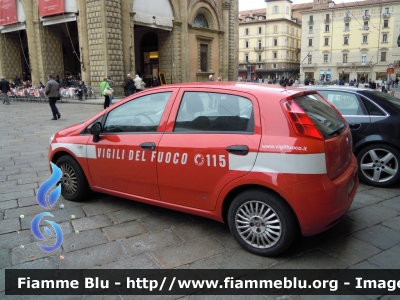 Fiat Grande Punto
Vigili del Fuoco
Comando Provinciale di Bologna
Distaccamento Aereoportuale di Bologna
Servizio Antincendio Aeroportuale
VF 24758
Festa delle Forze Armate 2012
Parole chiave: Fiat Grande_Punto VF24758 Festa_Forze_Armate_2012