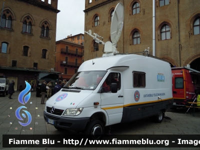 Mercedes-Benz Sprinter 4x4 II serie
Protezione Civile
Gruppo Provinciale di Bologna
Colonna Mobile Regionale
Unità Mobile Telecomunicazioni
Festa delle Forze Armate 2012
Parole chiave: Mercedes-Benz Sprinter_4x4_IIserie Festa_Forze_Armate_2012