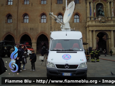 Mercedes-Benz Sprinter 4x4 II serie
Protezione Civile
Gruppo Provinciale di Bologna
Colonna Mobile Regionale
Unità Mobile Telecomunicazioni
Festa delle Forze Armate 2012
Parole chiave: Mercedes-Benz Sprinter_4x4_IIserie Festa_Forze_Armate_2012