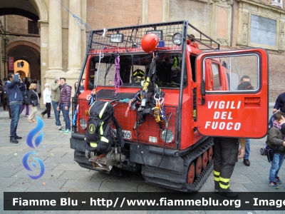 Hägglund & Söner Bandvagn 206
Vigili del Fuoco
Comando Provinciale di Bologna
VF 16005
Festa delle Forze Armate 2012
Parole chiave: Hägglund-&-Söner Bandvagn_206 VF16005 Festa_Forze_Armate_2012