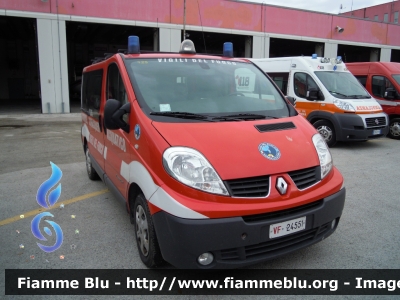 Renault Trafic III serie
Vigili del Fuoco
 Comando Provinciale di Ravenna
 N.S.S.A. Ravenna
 VF 24551
 Santa Barbara 2012 Ravenna
Parole chiave: Renault Trafic_IIIserie VF24551 Santa_Barbara_VVF_2012