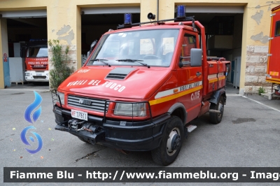 Iveco Fauno
Vigili del Fuoco
Comando Provinciale Siena
Allestimento Rampini
VF 17611
Parole chiave: Iveco Fauno VF17611