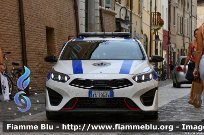 Kia ProCeed II serie
Polizia Locale Ravenna
Nucleo Pronto Intervento
Allestimento Bertazzoni
RAVENNA 37
POLIZIA LOCALE YA 196 AV
Parole chiave: Kia ProCeed_IIserie POLIZIALOCALEYA196AV