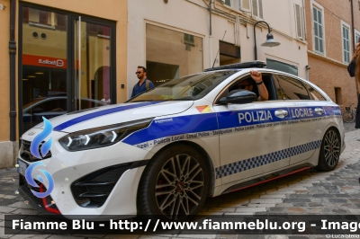 Kia ProCeed II serie
Polizia Locale Ravenna
Nucleo Pronto Intervento
Allestimento Bertazzoni
RAVENNA 37
POLIZIA LOCALE YA 196 AV
Parole chiave: Kia ProCeed_IIserie POLIZIALOCALEYA196AV