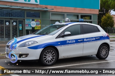 Fiat Nuova Bravo
Polizia Municipale
 "Unione dei Comuni della Bassa Romagna"
Comune di Bagnacavallo (RA)
POLIZIA LOCALE YA 105 AK
Parole chiave: Fiat Nuova_Bravo POLIZIALOCALEYA105AK