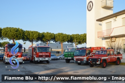 Distaccamento Permanente di Comacchio
Vigili del Fuoco
Comando Provinciale di Ferrara
Distaccamento Permanente di Comacchio
Parole chiave: Santa_Barbara_2018