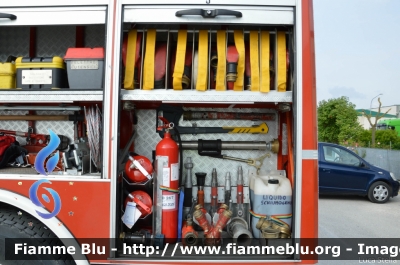 Iveco 190-26
Vigili del Fuoco
Comando Provinciale di Bologna
Distaccamento Volontario di Molinella
AutoPompa Serbatoio allestimento Baribbi
VF 16541
Parole chiave: Iveco 190-26 VF16541