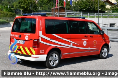 Volkswagen Transporter T6
Vigili del Fuoco
Unione Distrettuale della Val Di Sole
Corpo Volontario di Malè (TN)
Allestimento Kofler Fahrzeugbau
VF 6L6 TN
Parole chiave: Volkswagen Transporter_T6 VF6L6TN