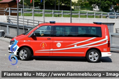 Volkswagen Transporter T6
Vigili del Fuoco
Unione Distrettuale della Val Di Sole
Corpo Volontario di Malè (TN)
Allestimento Kofler Fahrzeugbau
VF 6L6 TN
Parole chiave: Volkswagen Transporter_T6 VF6L6TN