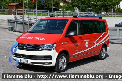 Volkswagen Transporter T6
Vigili del Fuoco
Unione Distrettuale della Val Di Sole
Corpo Volontario di Malè (TN)
Allestimento Kofler Fahrzeugbau
VF 6L6 TN
Parole chiave: Volkswagen Transporter_T6 VF6L6TN