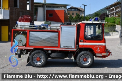 Ozeta 50 4x4 Turbo
Vigili del Fuoco
Unione Distrettuale della Val Di Sole
Corpo Volontario di Malè (TN)
VF B52 TN
Parole chiave: Ozeta 50_4x4_Turbo VFB52TN