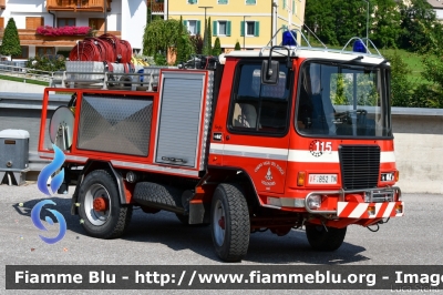 Ozeta 50 4x4 Turbo
Vigili del Fuoco
Unione Distrettuale della Val Di Sole
Corpo Volontario di Malè (TN)
VF B52 TN
Parole chiave: Ozeta 50_4x4_Turbo VFB52TN