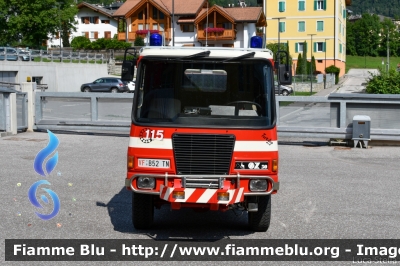 Ozeta 50 4x4 Turbo
Vigili del Fuoco
Unione Distrettuale della Val Di Sole
Corpo Volontario di Malè (TN)
VF B52 TN
Parole chiave: Ozeta 50_4x4_Turbo VFB52TN