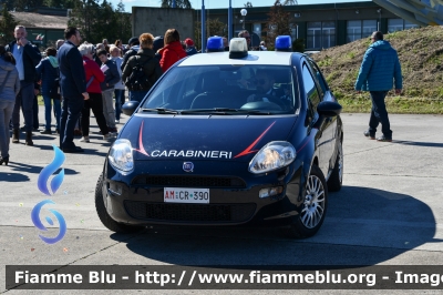 Fiat Punto VI serie
Carabinieri
Polizia Militare presso Aeronautica Militare Italiana
15° Stormo di Cervi
AM CR 390
Parole chiave: Fiat Punto_VIserie AMCR390