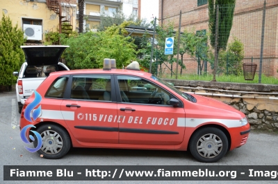 Fiat Stilo II serie
Vigili del Fuoco
Comando Provinciale di Siena
VF 23120
Parole chiave: Fiat Stilo_IIserie VF23120