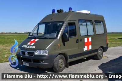 Fiat Ducato III serie
Aeronautica Militare Italiana
15° Stormo
Servizio Sanitario
Allestimento Bollanti
AM CC 272
Parole chiave: Fiat Ducato_IIIserie AMCC272 Ambulanza