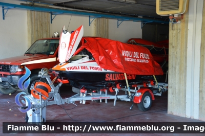 Bombardier Sea Doo GTI 4-Tec 130
Vigili del Fuoco
Comando Provinciale di Forlì Cesena
VF R 3776
Parole chiave: Bombardier Sea_Doo_GTI_4-Tec_130 VFR3776