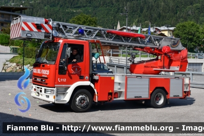 Iveco EuroCargo 120E21 I serie
Vigili del Fuoco
Unione Distrettuale della Val Di Sole
Veicolo ospitato dal corpo di Malè (TN)
Allestimento Iveco-Magirus
VF B53 TN
Parole chiave: Iveco EuroCargo_120E21_Iserie VFB53TN