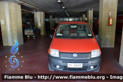 Fiat Nuova Panda 4x4 I serie
Vigili del Fuoco
Comando Provinciale di Forlì Cesena
VF 24313
Parole chiave: Fiat Nuova_Panda_4x4_Iserie VF24313