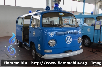 Volkswagen Transporter T2
Croce Bianca Brescia
Autoparco Storico
Parole chiave: Volkswagen Transporter_T3 AMbulanza Reas_2017