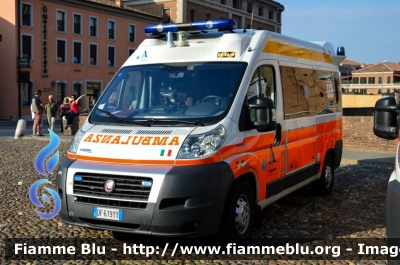 Fiat Ducato X250
Sant'Agostino Soccorso
Allestimento Vision
FE-SA-19
Mezzo in convenzione con 
118 Ferrara Soccorso
Parole chiave: Fiat Ducato_X250 Ambulanza Viva_2014