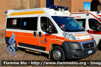 Fiat Ducato X250
Sant'Agostino Soccorso
Allestimento Vision
FE-SA-19
Mezzo in convenzione con 
118 Ferrara Soccorso
Parole chiave: Fiat Ducato_X250 Ambulanza Viva_2014