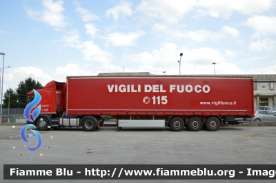 Scania 124L400
Vigili del Fuoco
Comando Provinciale di Rovigo
VF 23661
Parole chiave: Scania 124L400 VF23661