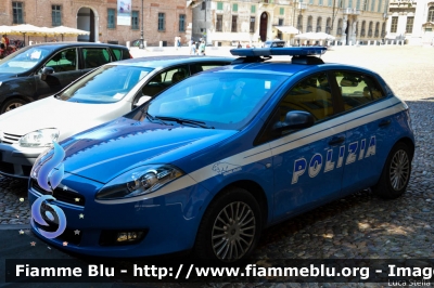 Fiat Nuova Bravo
Polizia di Stato
Squadra Volante
POLIZIA H 6147
Parole chiave: Fiat Nuova_Bravo POLIZIAH6147