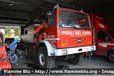 Man-Meccanica F99 4x4
Vigili del Fuoco
Comando Provinciale di Rovigo
AllestimentoCalabrese
VF 17244
Parole chiave: Man-Meccanica F99_4x4 VF17244