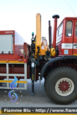 Man-Meccanica F99 4x4
Vigili del Fuoco
Comando Provinciale di Ferrara
Modulo AIB Fortini
Gru Effer
VF 17246
Parole chiave: Man-Meccanica F99_4x4 VF17246