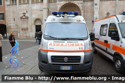 Fiat Ducato X250
Sant'Agostino Soccorso
Allestimento Vision
 FE-SA-19
Mezzo in convenzione con 
118 Ferrara Soccorso
Parole chiave: Fiat Ducato_X250 Ambulanza