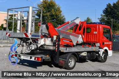 Nissan Cabstar
Vigili del Fuoco
Comando Provinciale di Rovigo
Allestimento Multitel-Pagliero
VF 30075
Parole chiave: Nissan Cabstar VF30075