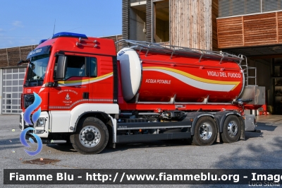 Man TGS 26.500 II serie
Vigili del Fuoco
Unione distrettuale di Cles
Corpo Volontario di Cles (TN)
VF 9J9 TN
Parole chiave: Man TGS_26.500_IIserie VF9J9TN