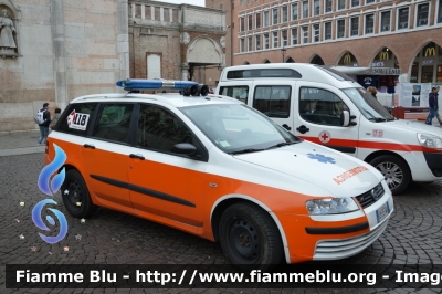 Fiat Stilo Multiwagon I serie
118 Ferrara Soccorso
Azienda Ospedaliera Universitaria di Ferrara
Automedica "FE3144"
 Allestita EDM Forlì
Parole chiave: Fiat Stilo_Multiwagon_Iserie Automedica