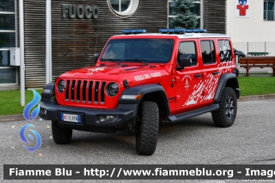 Jeep Wrangler Rubicon Limited
Vigili del Fuoco
Unione distrettuale di Cles
Corpo Volontario di Cles (TN)
VF 7L8 TN
Parole chiave: Jeep Wrangler_Rubicon_Limited VF7L8TN