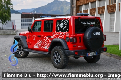 Jeep Wrangler Rubicon Limited
Vigili del Fuoco
Unione distrettuale di Cles
Corpo Volontario di Cles (TN)
VF 7L8 TN
Parole chiave: Jeep Wrangler_Rubicon_Limited VF7L8TN