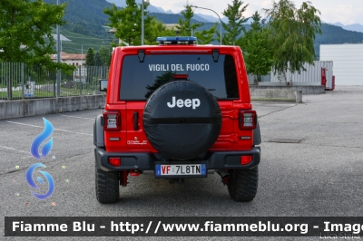 Jeep Wrangler Rubicon Limited
Vigili del Fuoco
Unione distrettuale di Cles
Corpo Volontario di Cles (TN)
VF 7L8 TN
Parole chiave: Jeep Wrangler_Rubicon_Limited VF7L8TN