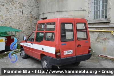 Fiat Fiorino II serie
Vigili del Fuoco
Comando Provinciale di Forlì Cesena
Distaccamento Permanente di Rocca San Casciano
VF 17692
Parole chiave: Fiat Fiorino_IIserie VF17692