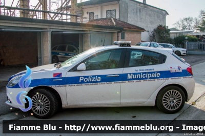 Alfa Romeo Giulietta
Polizia Locale Comacchio 
Allestimento Bertazzoni
POLIZIA LOCALE YA 875 AM

Si ringrazia il comando per la collaborazione
Parole chiave: Alfa-Romeo Giulietta POLIZIALOCALEYA875AM