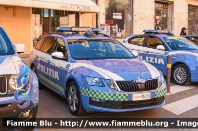 Skoda Octavia Wagon V serie
Polizia di Stato
Polizia Stradale
Allestimento Focaccia
In scorta al
Giro della Romagna
POLIZIA M5239
Parole chiave: Skoda Octavia_Wagon_Vserie POLIZIAM5239