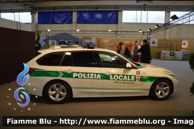 Bmw 320 Touring F31
Polizia Locale
Comune di Montichiari
Allestita Bertazzoni
Esposta al REAS 2013
Parole chiave: Bmw 320_Touring_F31 Reas_2013