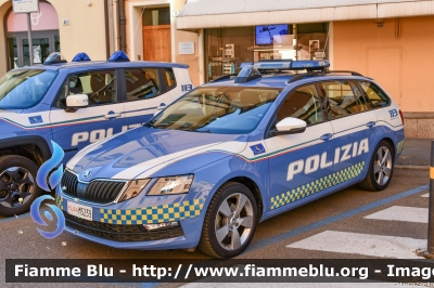 Skoda Octavia Wagon V serie
Polizia di Stato
Polizia Stradale
Allestimento Focaccia
In scorta al
Giro della Romagna
POLIZIA M5239
Parole chiave: Skoda Octavia_Wagon_Vserie POLIZIAM5239