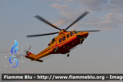 Agusta Westland AW139
Vigili del Fuoco
Corpo Permanente di Trento
Nucleo Elicotteri
I-NOST
Parole chiave: Agusta-Westland AW139 INOST