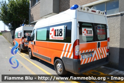 Fiat Ducato X250
118 Romagna Soccorso
Azienda USL Rimini

Parole chiave: Fiat Ducato_X250 Ambulanza